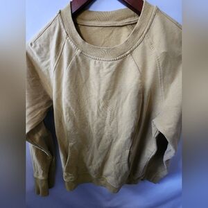 Lululemon Mustard Colour Sweatshirt. Size 6
